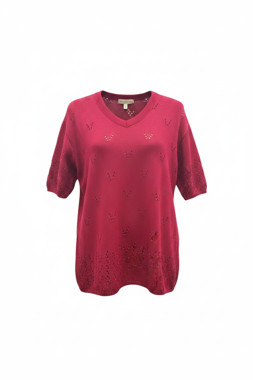Top punto rosa fucsia calados florales ghost mannequin fondo blanco