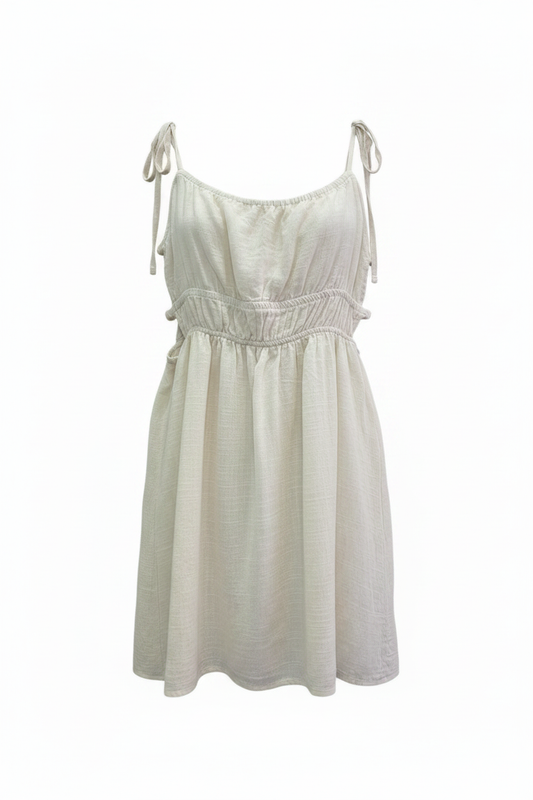 Vestido vintage mini crema tirantes lazo fruncido cintura ghost mannequin fondo blanco